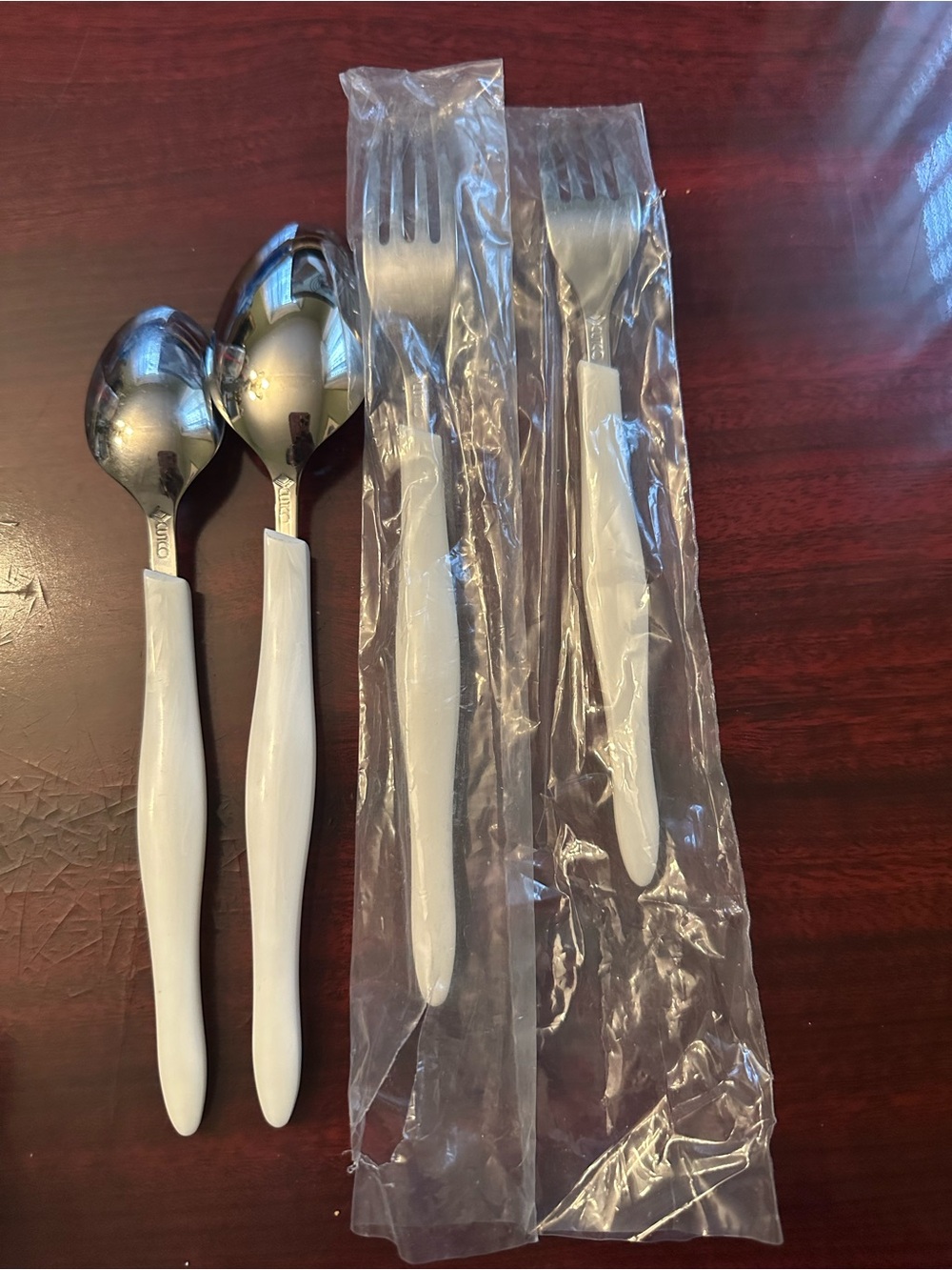Cutco White Handle Stainless Steel 4-Piece Flatware Set - Picture 5 of 6